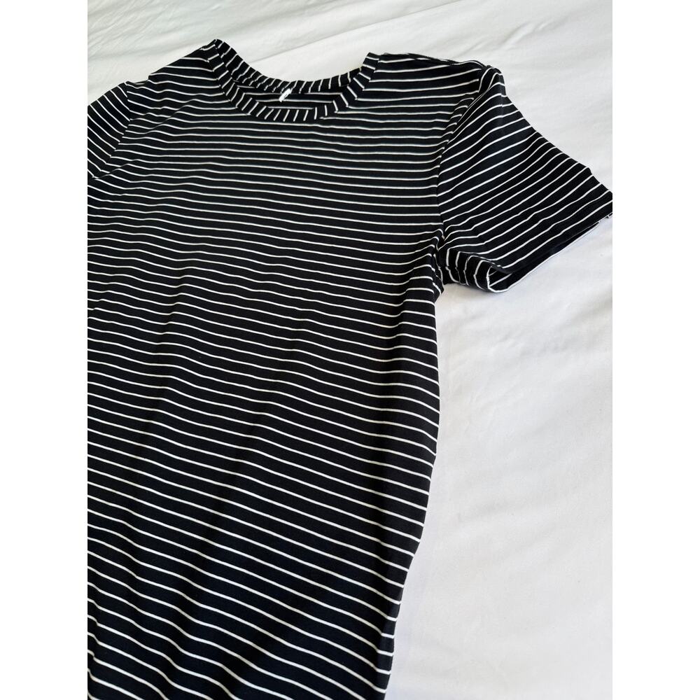 Lululemon Love Crew Short Sleeve T-Shirt - Picture 6 of 9